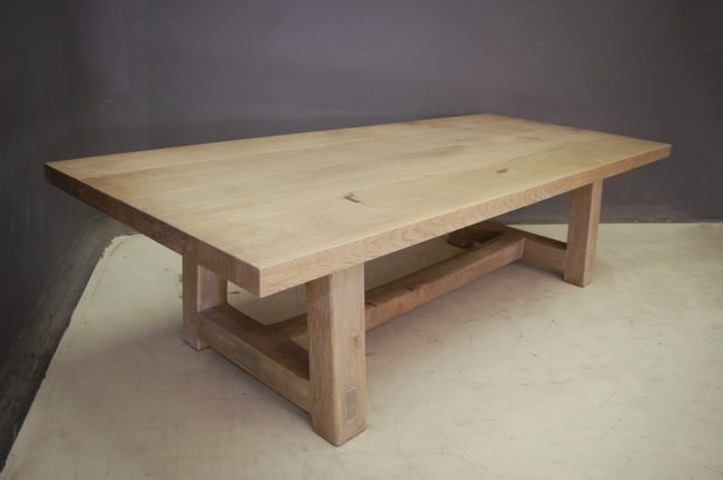 Hampton Dining Table