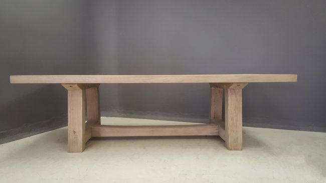 Hampton Dining Table